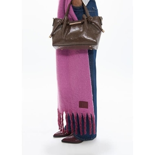 Bufanda Lola Casademunt con flecos Rosa-Lila LF2607012 228 - Imagen 2