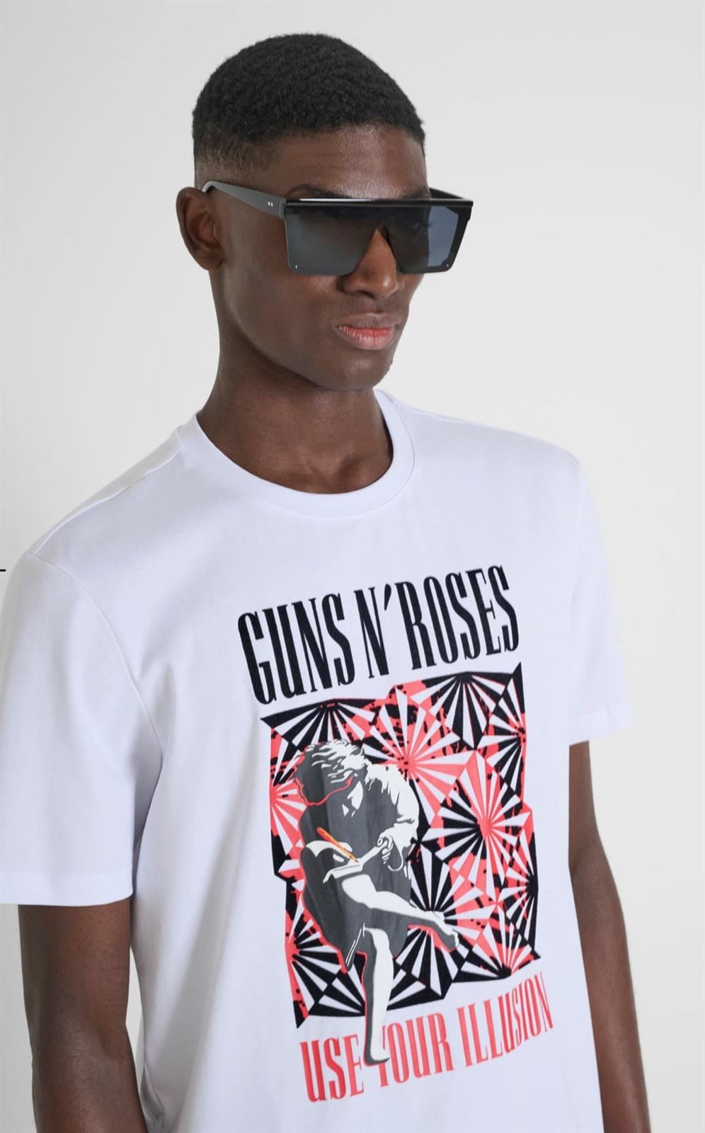 Camiseta Antony Morato Blanca Guns N' Roses MMKS02536 FA100144 1000 - Imagen 2
