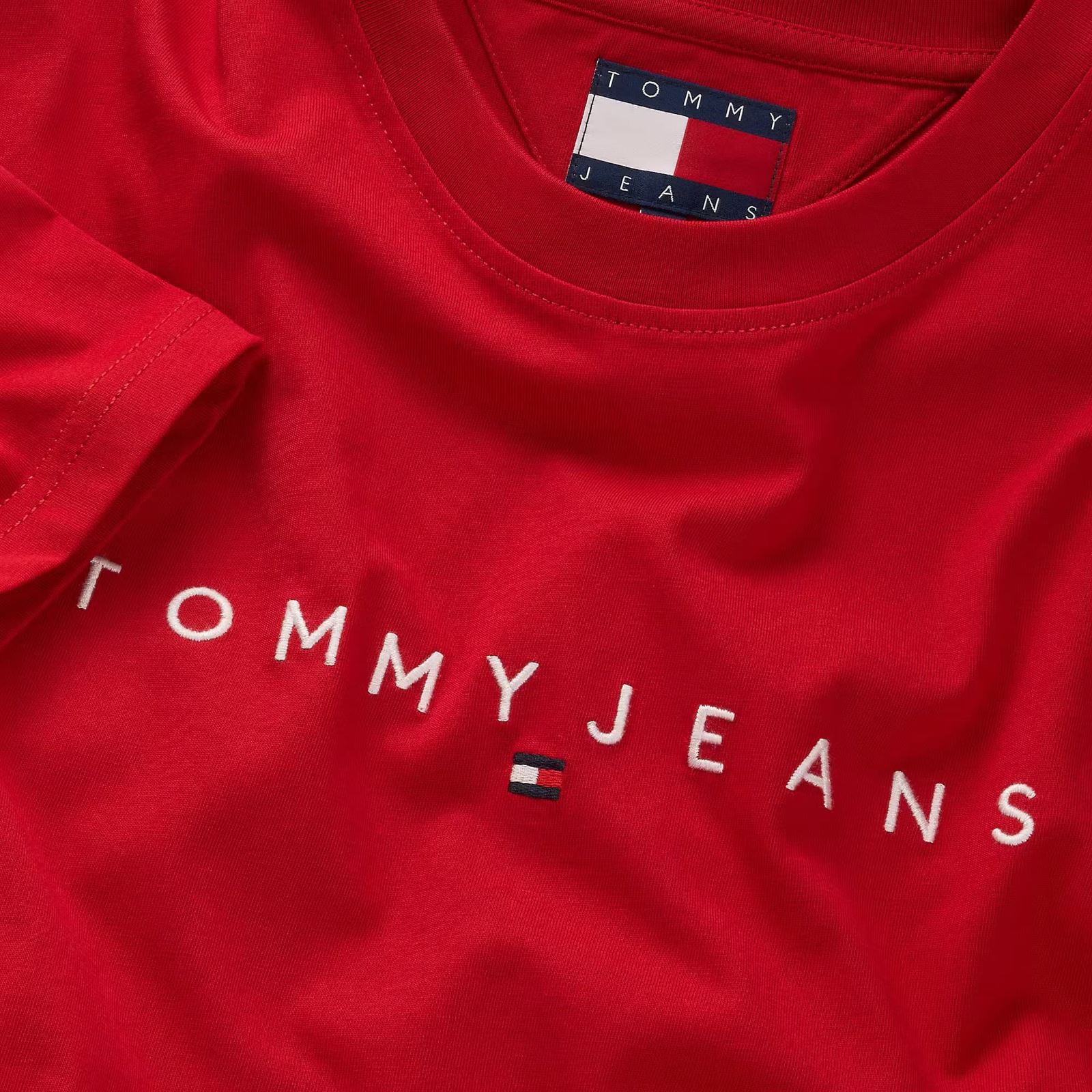 Camiseta Roja Tommy Jeans Regular Logo Tee Ext - Imagen 3