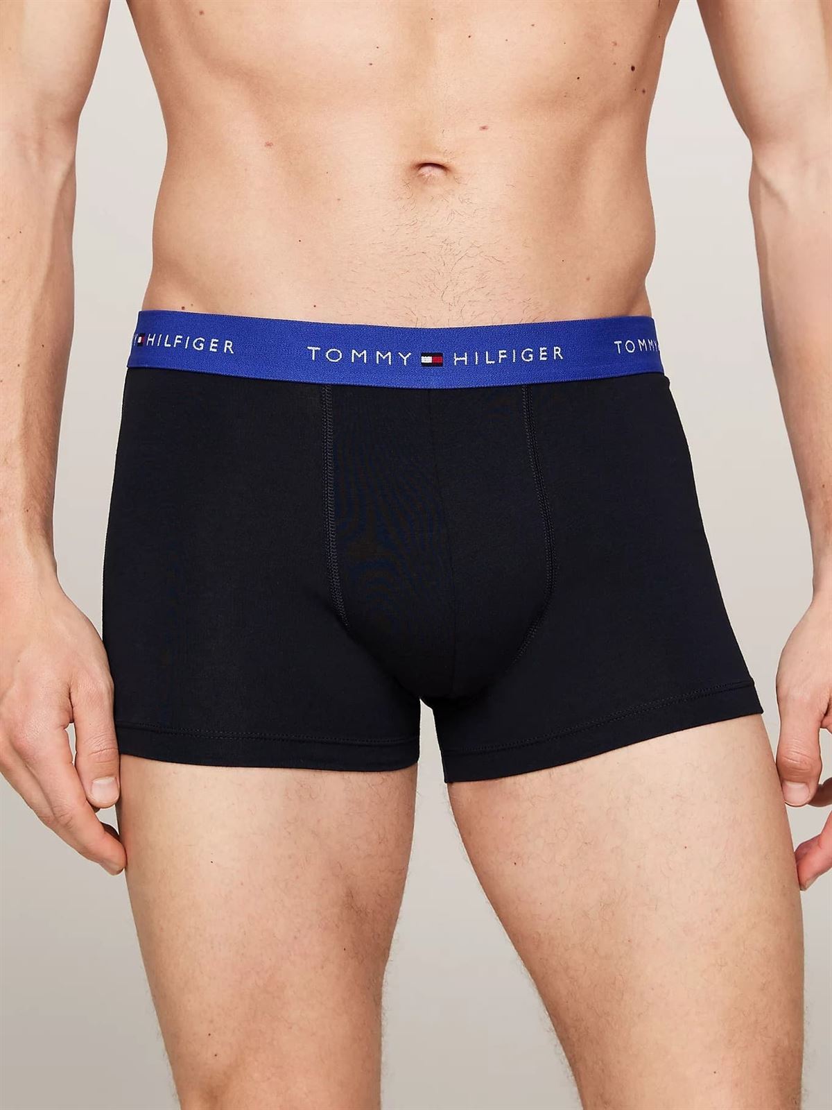 Pack 3 boxer Tommy Hilfiger UM0UM02763 0VU pink heart/bright blue/deep rouge - Imagen 3