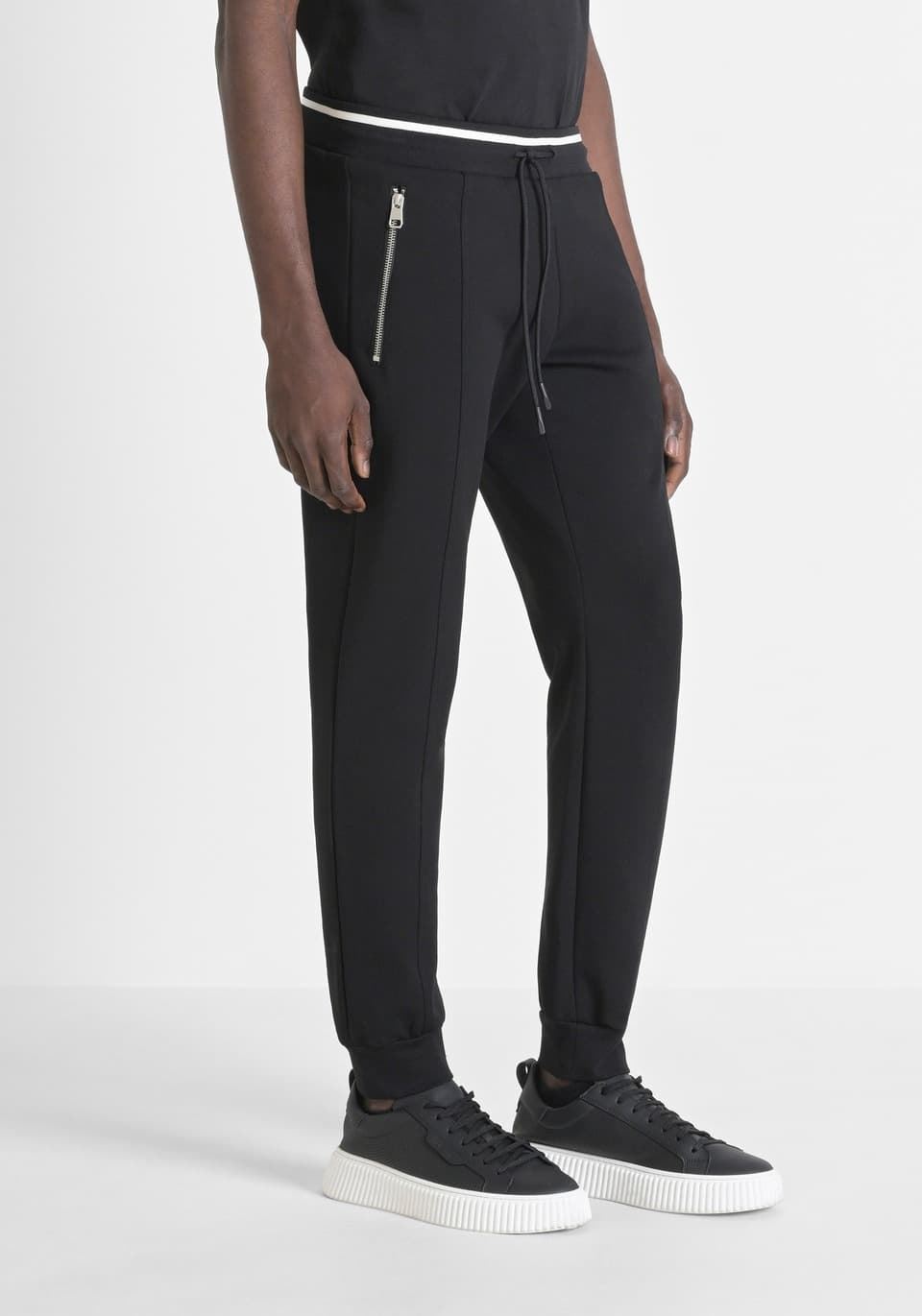 Pantalón Antony Morato MMFP00408 FA150178 9000 negro - Imagen 1