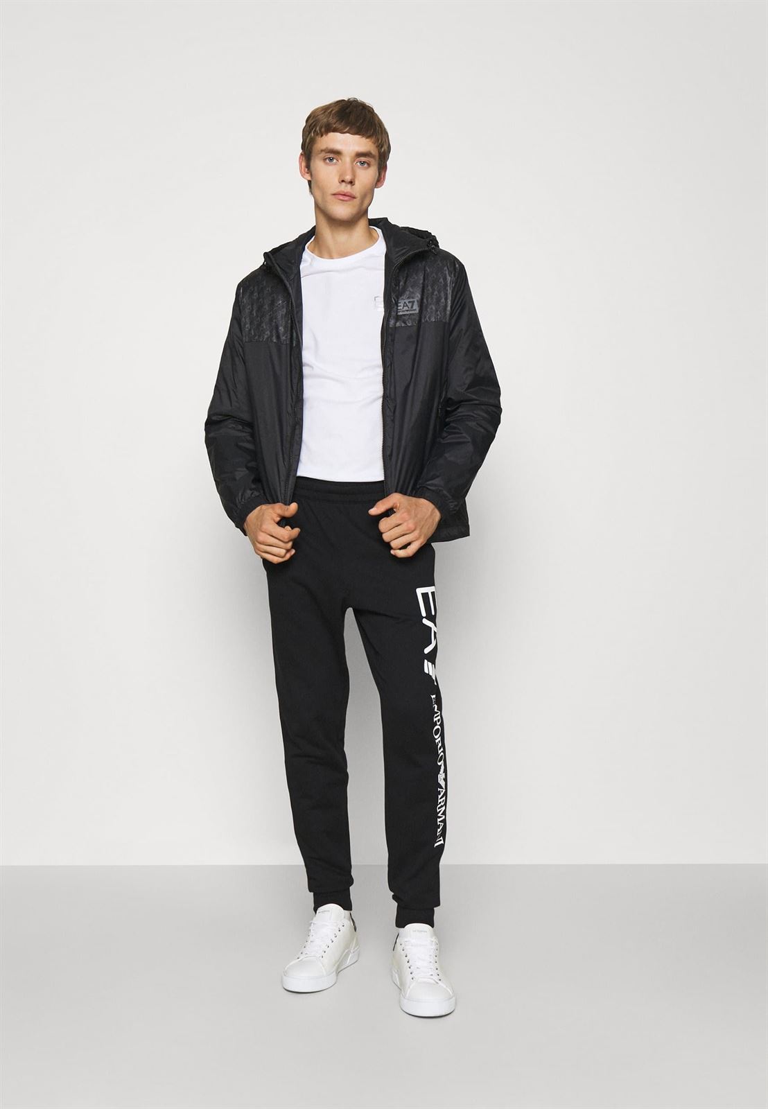 Pantalón EA7 Emporio Armani 7M000572 AF10377 MC001 black/white - Imagen 4