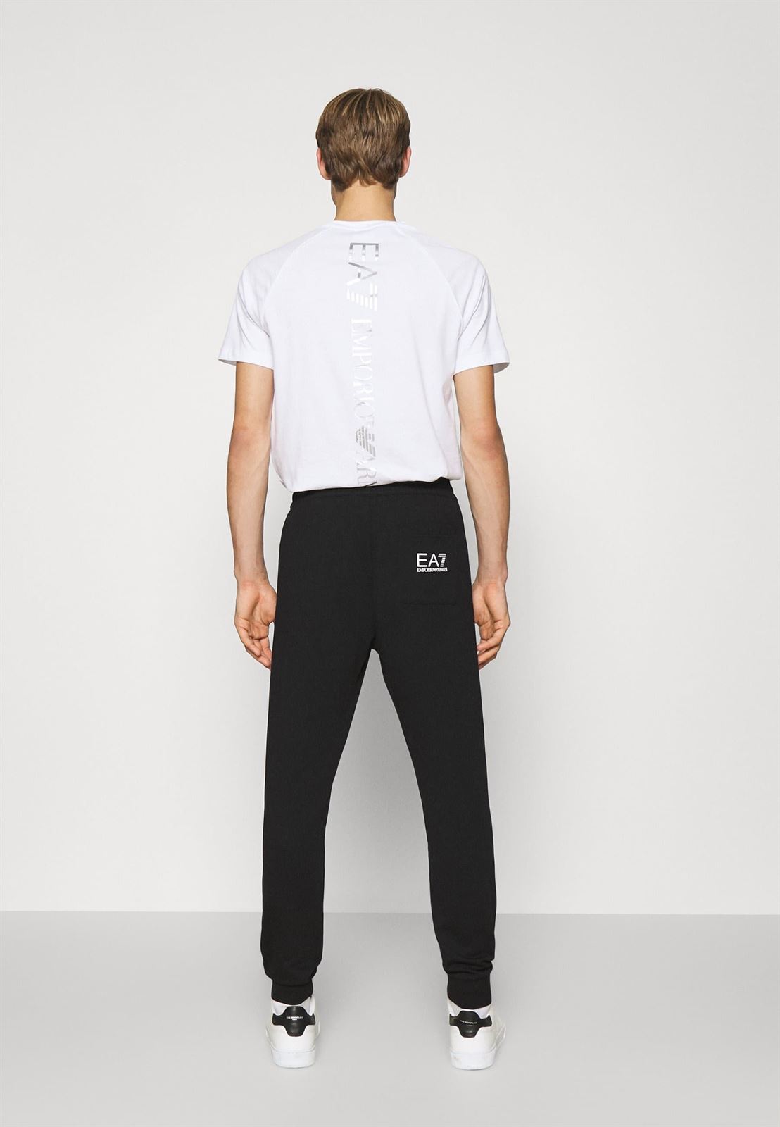 Pantalón EA7 Emporio Armani 7M000572 AF10377 MC001 black/white - Imagen 5