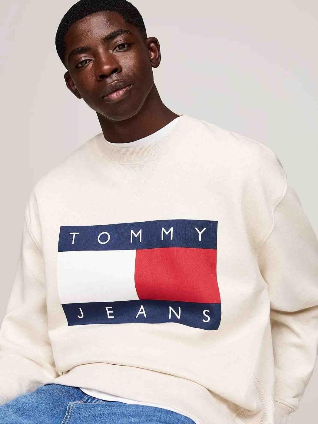 Sudadera Tommy Jeans DM0DM19756 YBH ancient white melange - Imagen 2